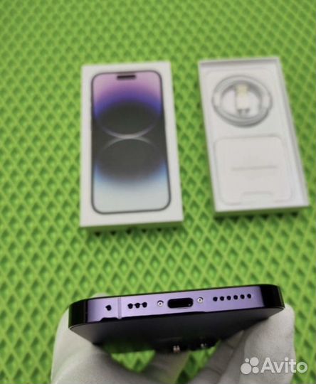iPhone Xr в корпусе 14 pro новый