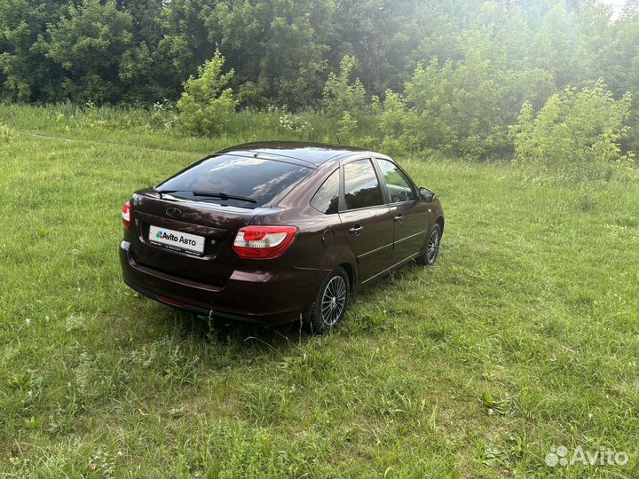 LADA Granta 1.6 AMT, 2015, 154 000 км