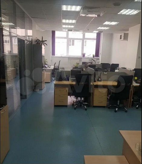 Сдам офисное помещение, 168.1 м²