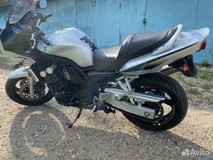 Yamaha FZS600 Fazer из Европы
