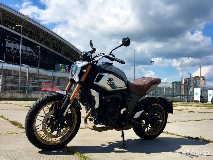 Мотоцикл Cfmoto 700 clx