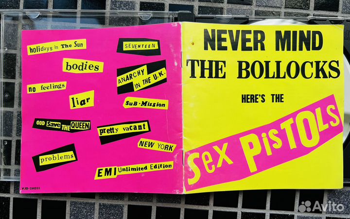 Sex Pistols – Never Mind The Bollocks CD