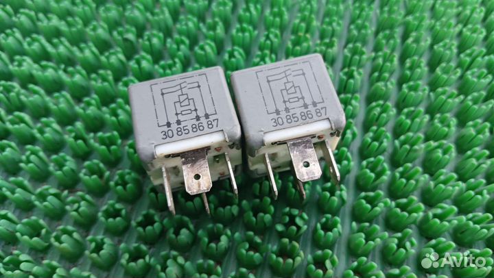 Реле 214 Audi A6 (C5) 1997-2001