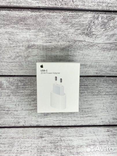 Сетевое зарядное устройство apple 20W USB-C