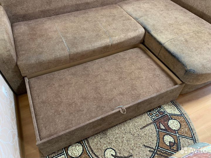 Угловой диван бу
