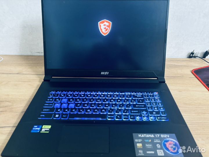 Ноутбук msi katana 17 b12v