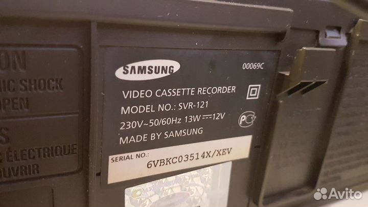 Видеомагнитофон Samsung SVR-121