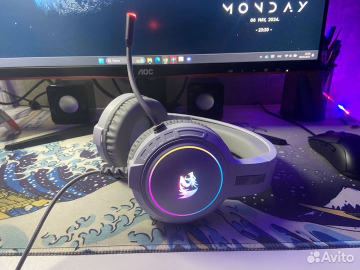 Игровые наушники с микрофоном