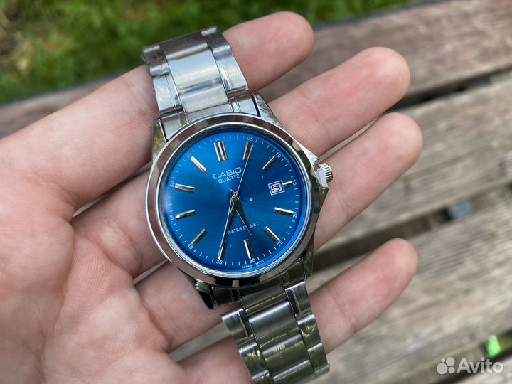 Часы наручные Casio classic стильные