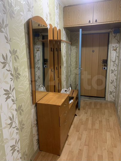 1-к. квартира, 42 м², 3/9 эт.