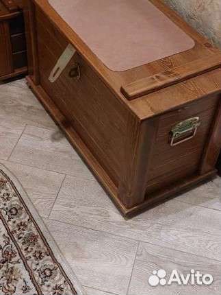 Сундук деревянный