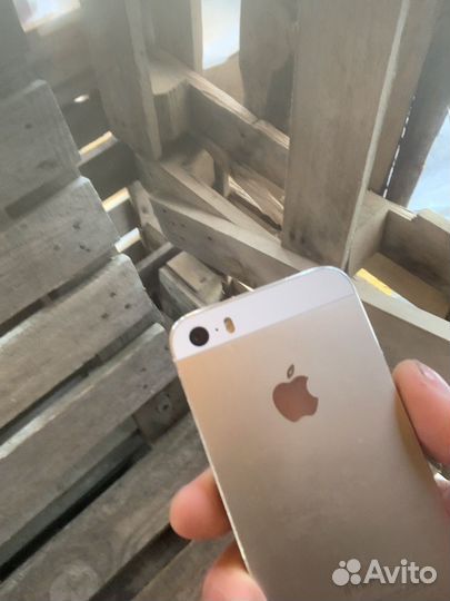 iPhone 5S, 16 ГБ