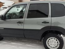 Chevrolet Niva 1.7 MT, 2018, 100 000 км, с пробегом, цена 920 000 руб.