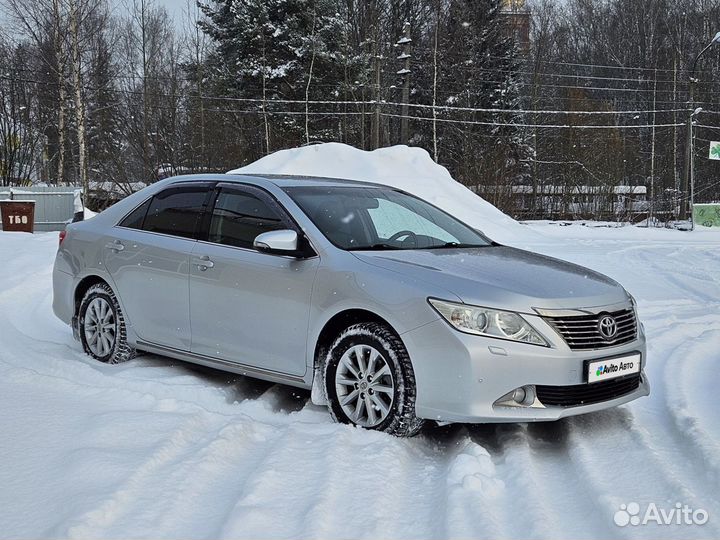 Toyota Camry 2.5 AT, 2012, 200 000 км