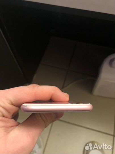 iPhone 6S, 64 ГБ