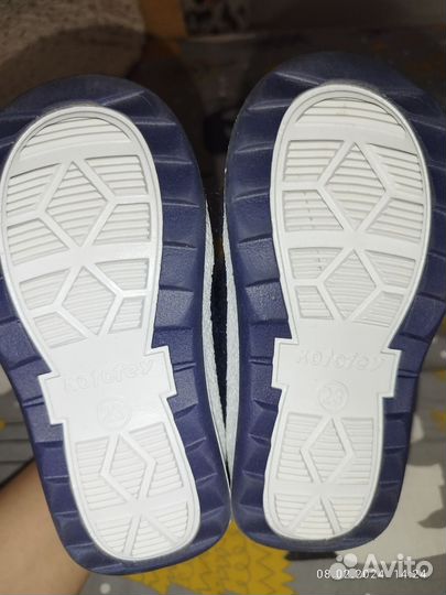 Новые валенки детские 