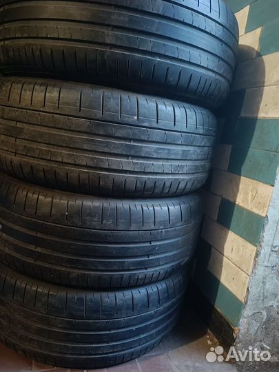 Pirelli P Zero PZ4 275/50 R20