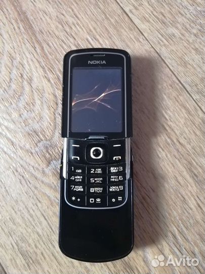 Nokia 8600 Luna