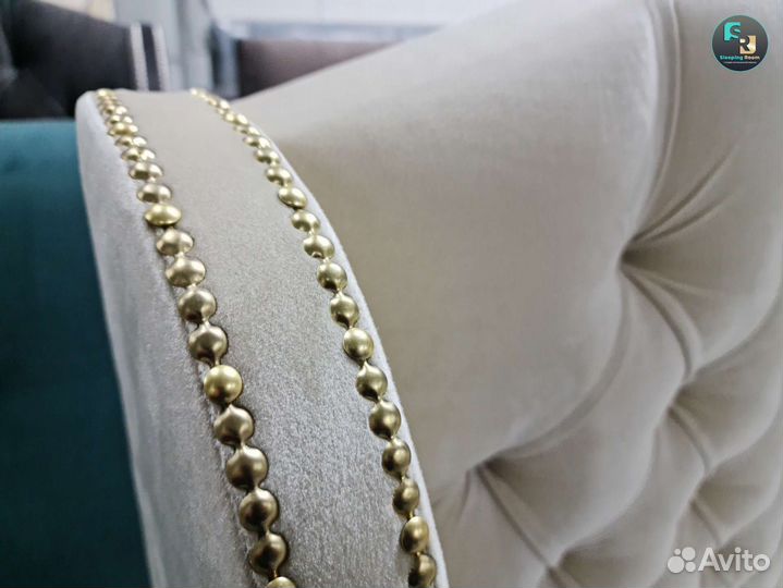 Кровать двуспальная