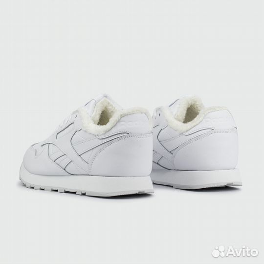 Reebok Classic Leather Fur Triple White