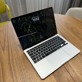 MacBook Pro 13 2020 i5 16/512