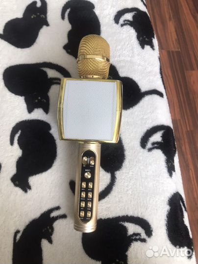 Караоке микрофон