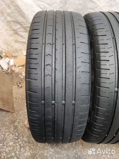 Continental ContiPremiumContact 5 215/60 R16 95H