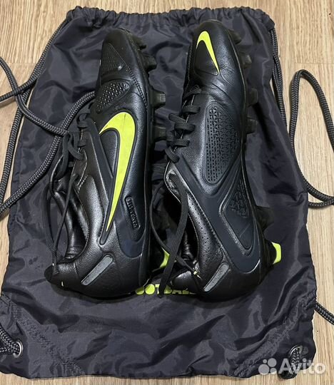 Бутсы nike tiempo