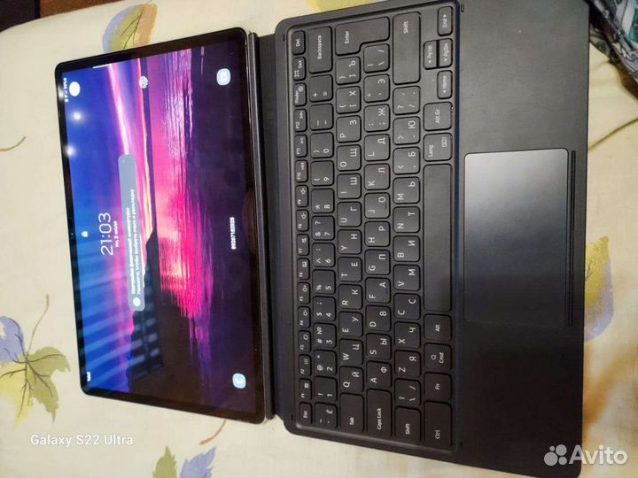 Samsung galaxy tab s7 plus с чехлом-клавиатурой