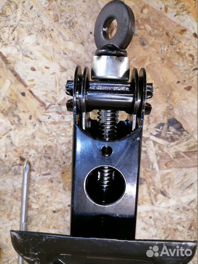 Домкрат Mazda 3 BM