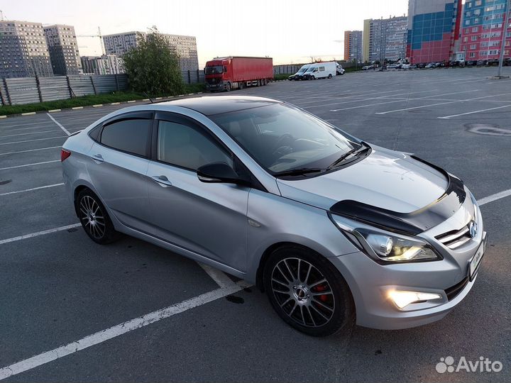 Hyundai Solaris 1.6 AT, 2015, 120 000 км