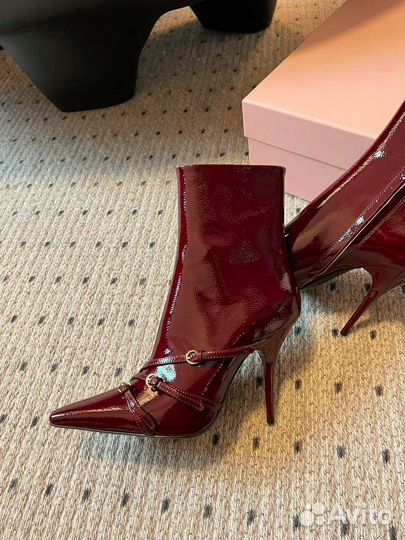 Полусапоги женские Miu Miu