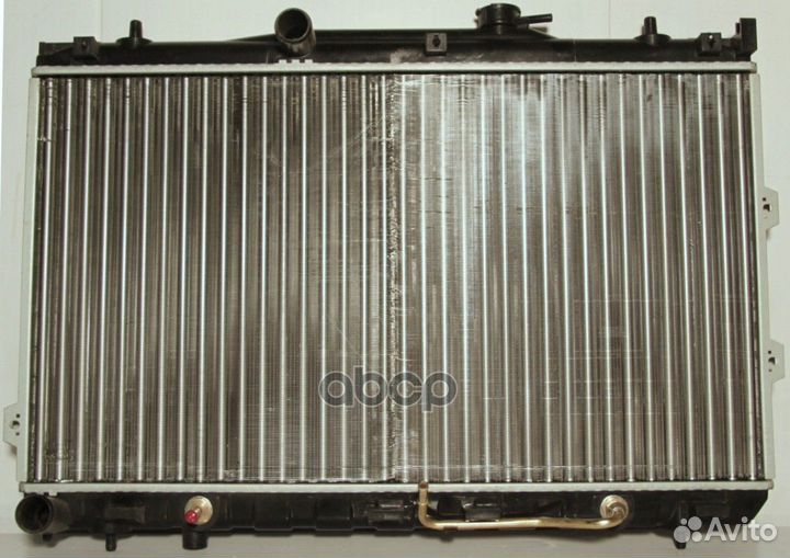 336649H Радиатор охлаждения Kia Cerato I 1.6-2