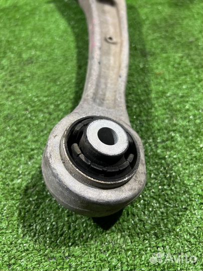 Рычаг передний правый Audi A4 B8 CDN 2012