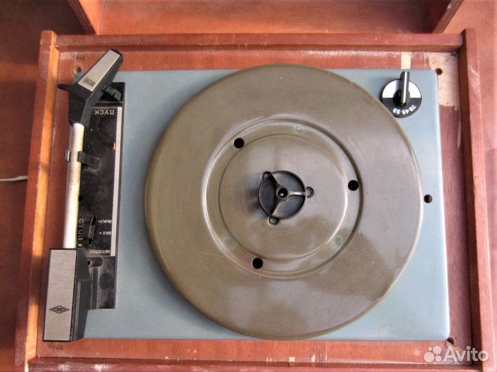 Электрофон Аккорд-201под профилактику