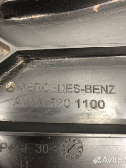 Пыльник бампера передний левый Mercedes-Benz