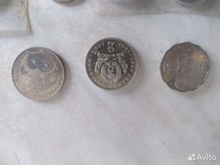 Продам монеты