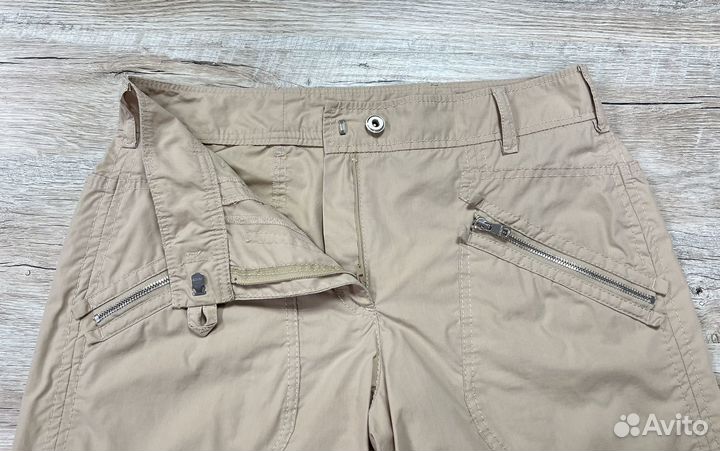 Женские лёгкие бежевые свободные брюки Marc Cain