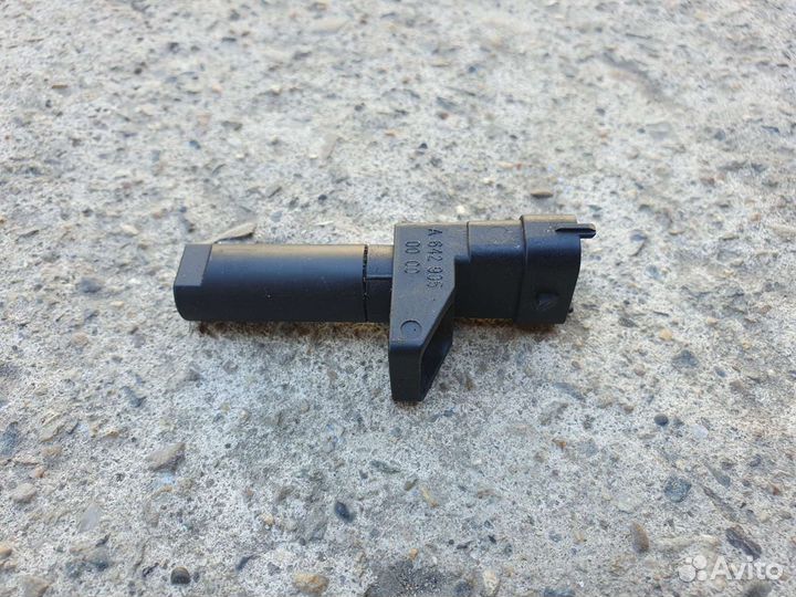 Датчик положения коленвала Mercedes W164 W211