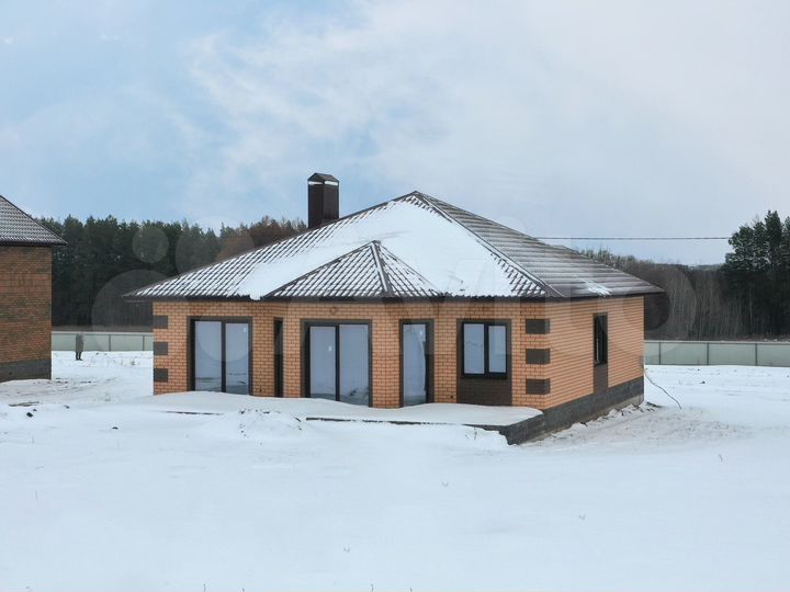 Дом 153 м² на участке 9 сот.