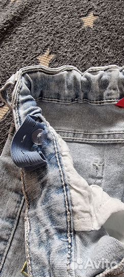 Джинсы на девочку 116