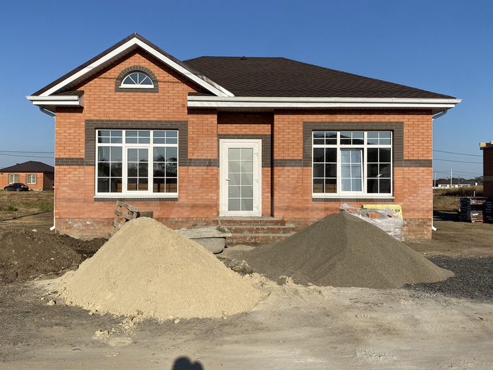 Дом 82 м² на участке 5 сот.