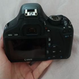 Canon eos 550d (торг уместен)