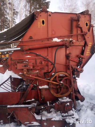 Пресс-подборщик Бежецксельмаш ПРП-1.6, 1996