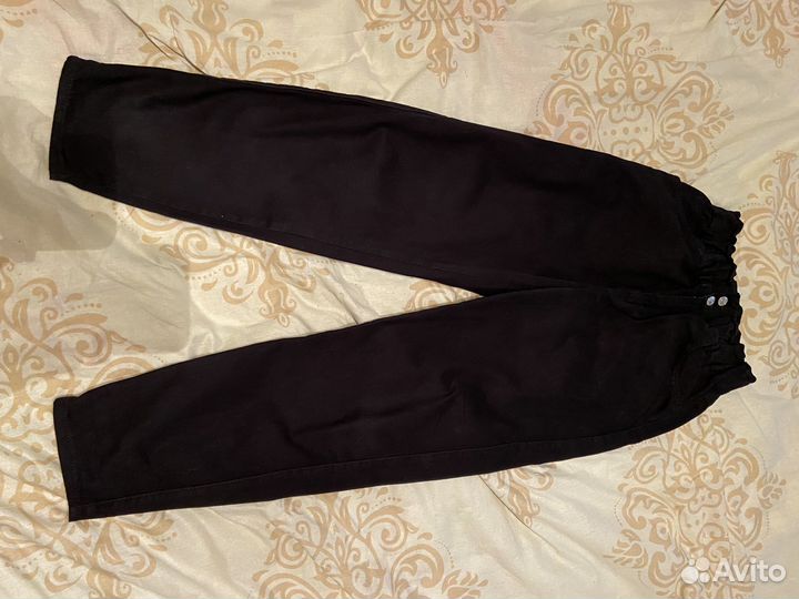 Джинсы pull and bear mom