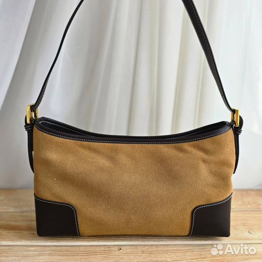 Замшевая сумка Loewe