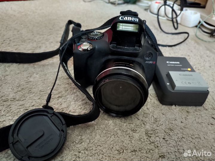 Фотоопарат Canon