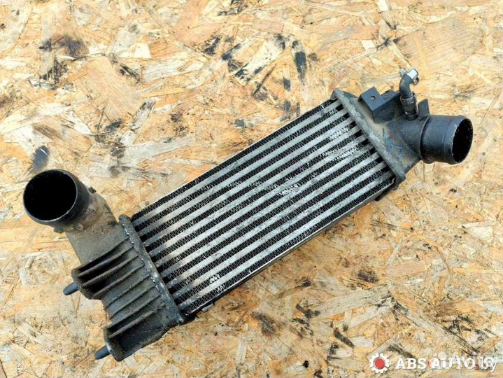 Интеркулер Peugeot 406 2002 9637809480