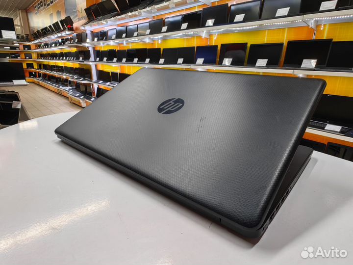 Ноутбук HP 17.3