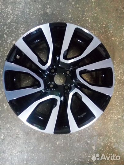 Оригинальный литой диск R17 LADA X-ray (Игуана)